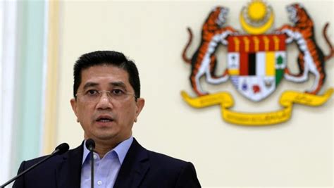 'Momentary pause' in politics for former Malaysia senior minister Azmi.